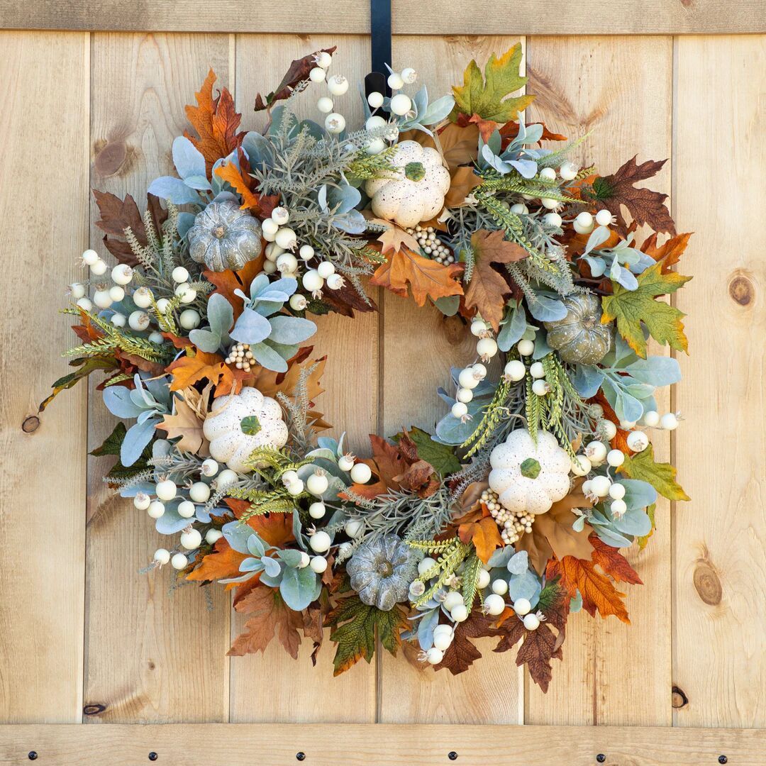 Autumn Pumpkin & Frosted Leaf Garland – Festive Halloween & Thanksgiving Decor